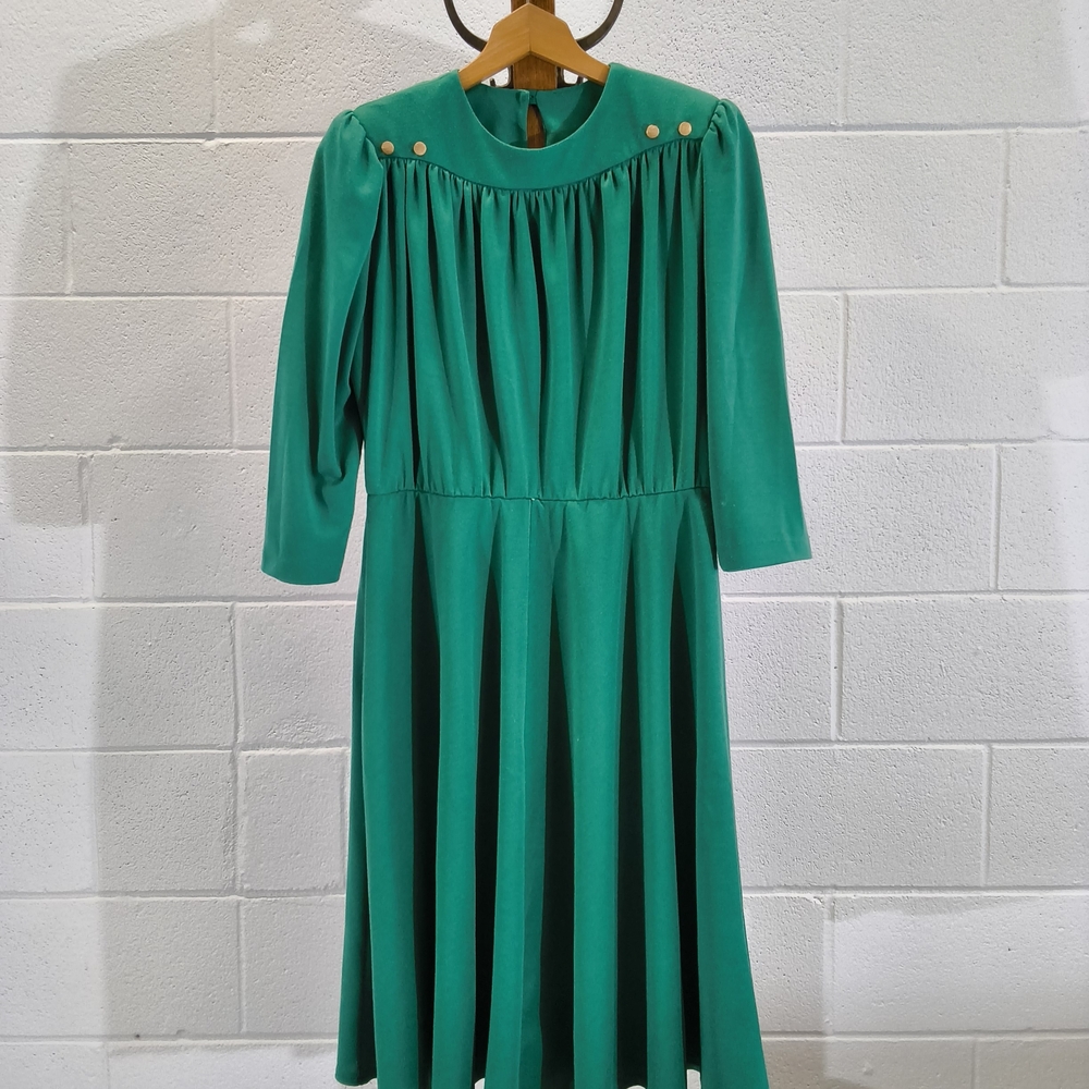 Leslie Belle Vintage Emerald Midi Dress - Made in Canada - Picture 2 of 12